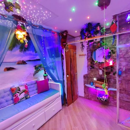 Wonder Room Paraiso Magico Habitacion Nerja Exterior foto