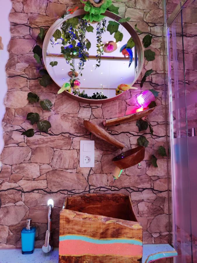 Wonder Room Paraiso Magico Habitacion Nerja Exterior foto